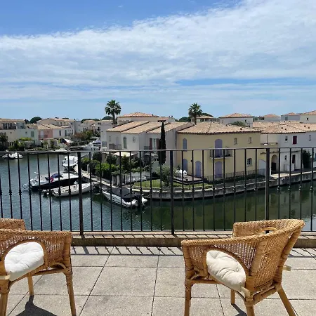 Holiday home Charmante Marina A Mortes Aigues-Mortes